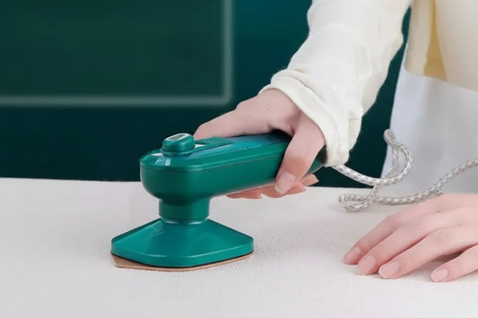 Mini Electric Steam Iron